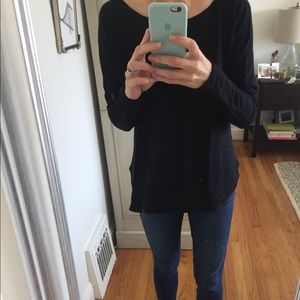 Vince 100% Cashmere Sweater in Black